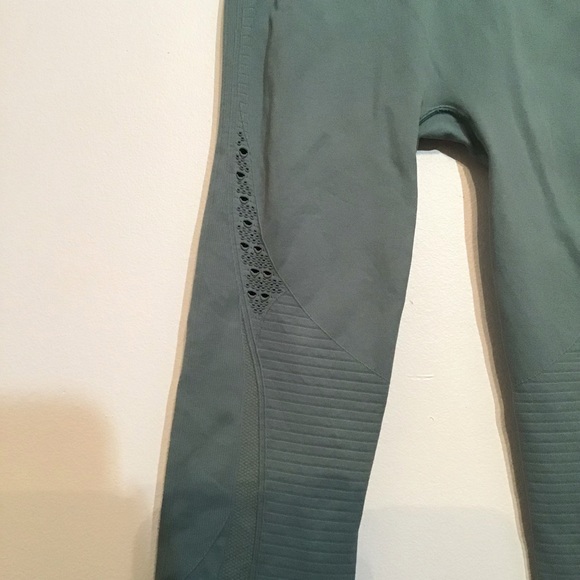 GYMSHARK Fauna Teal Energy Seamless Leggings - Picture 8 of 13